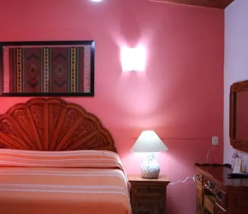Tek Kişilik Oda, 1 Çift Kişilik Yatak