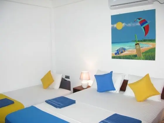 Deluxe Üç Kişilik Oda, 1 En Büyük (King) Boy Yatak ve Çekyat, Bahçe Manzaralı, Zemin Kat