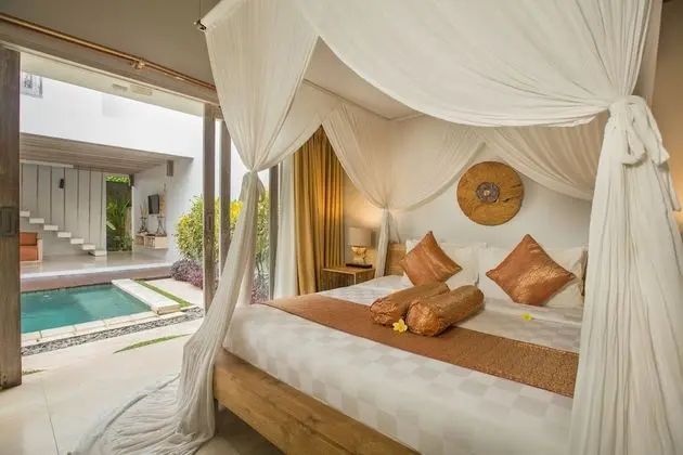 Three Bedroom Anulekha Pool Villa