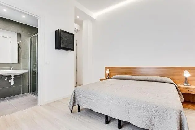 Standard Tek Büyük veya İki Ayrı Yataklı Oda