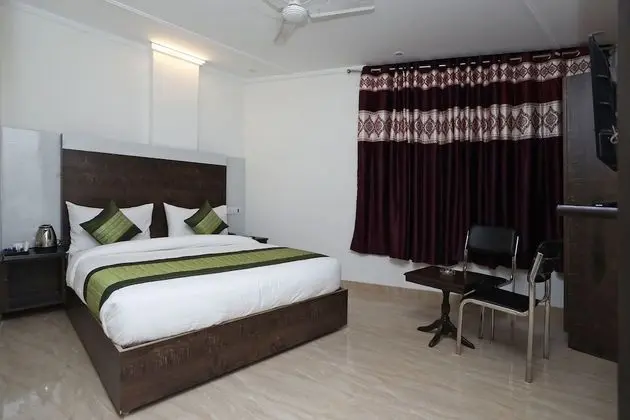 Deluxe Tek Büyük Yataklı Oda, 1 En Büyük (King) Boy Yatak, Sigara İçilmez, Şehir Manzaralı