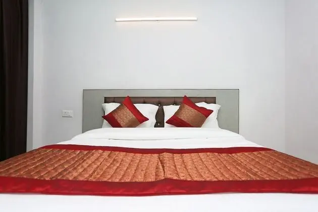 Deluxe Tek Büyük Yataklı Oda, 1 En Büyük (King) Boy Yatak, Sigara İçilmez, Şehir Manzaralı