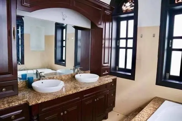Villa, 4 Yatak Odası, Bahçe Manzaralı