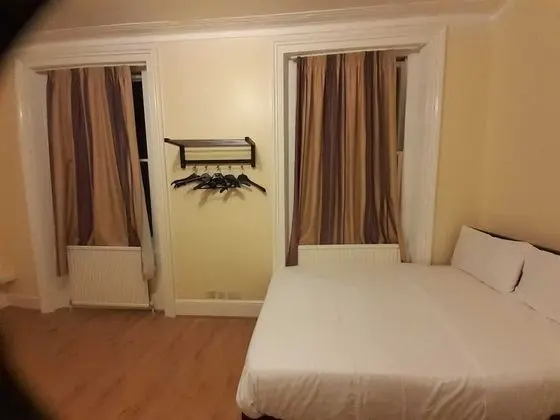 Dört Kişilik Oda (37 Collingaham Place)