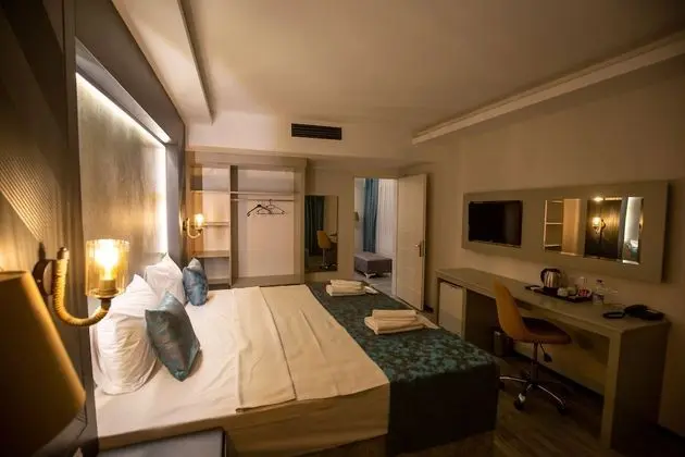 Comfort Tek Büyük Yataklı Oda