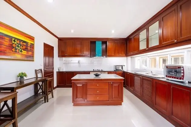Classic Villa