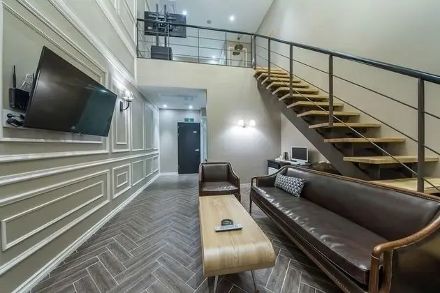 Çatı Katı (Loft) (Suite)
