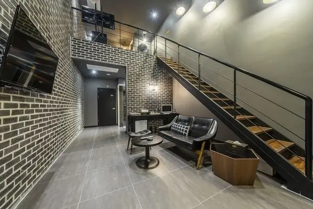 Çatı Katı (Loft) (Suite)