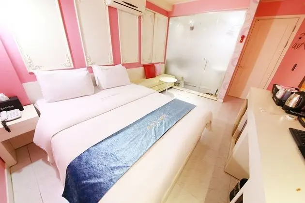 Oda (Semi-Special Room)