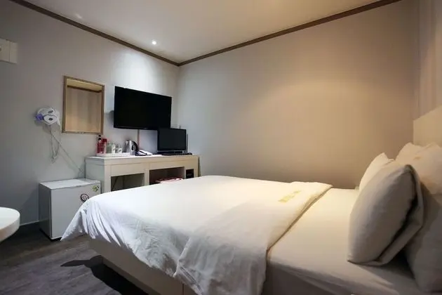 Oda (Semi-Special Room)