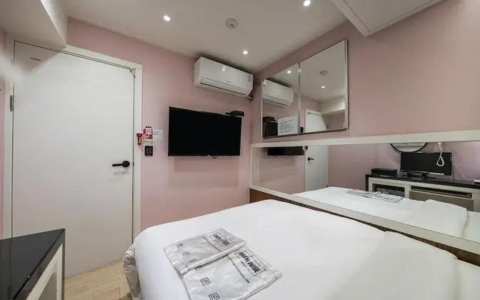 Oda (Mini room (no parking))