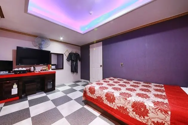 Oda (Special Room)