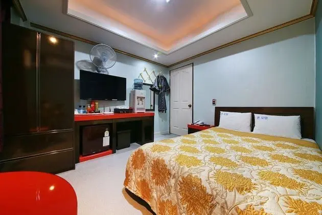 Oda (Standard Room)