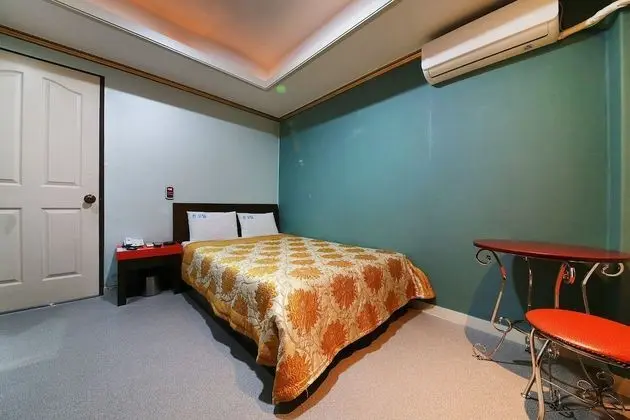 Oda (Standard Room)