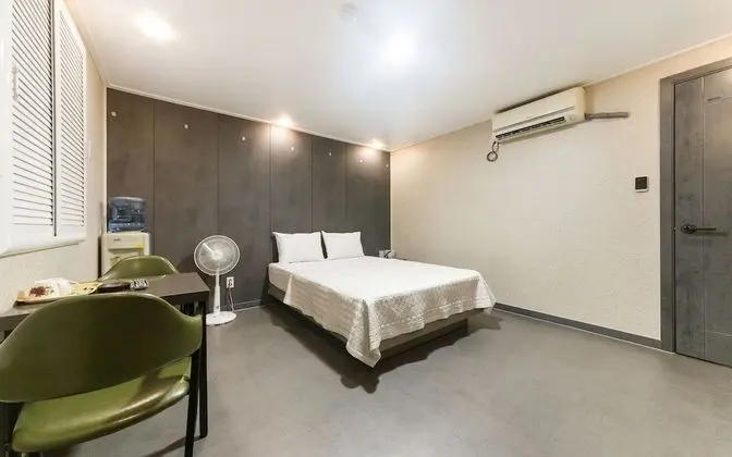 Oda (Standard Room)
