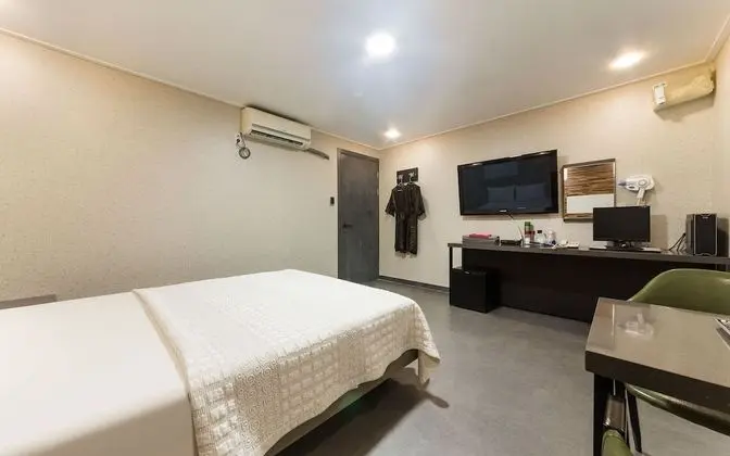 Oda (Standard Room)