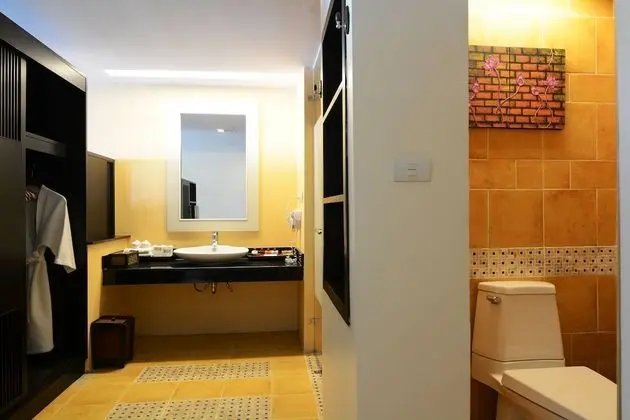 Deluxe Jacuzzi Sea View