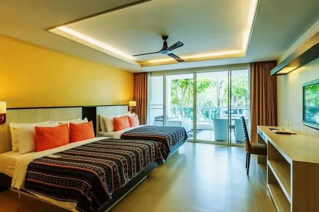 Deluxe Room 2 Queen Beds
