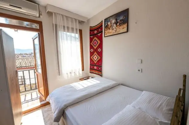Basic Tek Büyük Yataklı Oda
