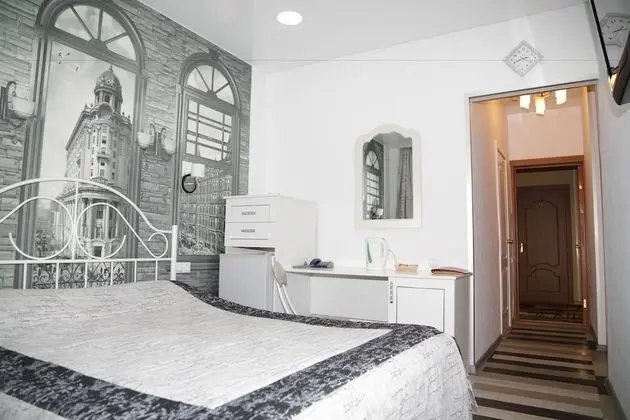 Standard Tek Büyük Yataklı Oda