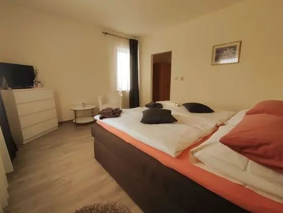 Comfort Tek Büyük veya İki Ayrı Yataklı Oda