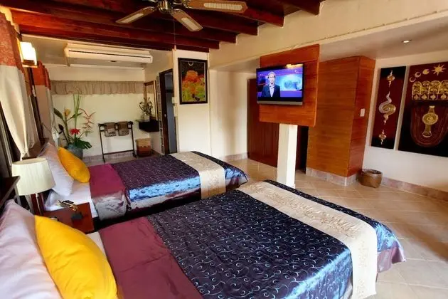 Grand Deluxe Twin (Ground floor)