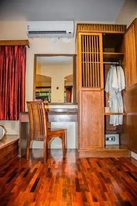 Villa, 1 Yatak Odası, Havuz Kenarı