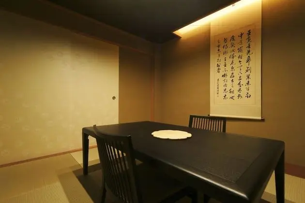 Traditional Oda, Nehir Manzaralı (with Tatami area, 201)