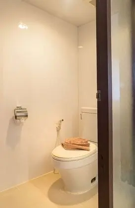 Deluxe Oda, Havuz Manzaralı