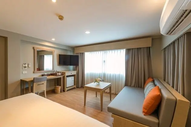 Deluxe Oda, Havuz Manzaralı