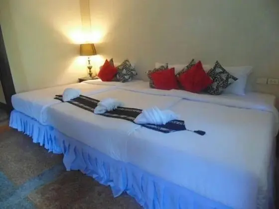 Family Room (1 Double Bed with 2 Mattresses in Connecting Room)