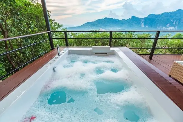 Jacuzzi Villa Mountain View