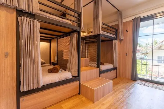 Private Dorm Room for 8 Persons