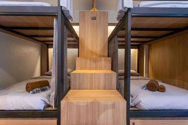 Private Dorm Room for 8 Persons