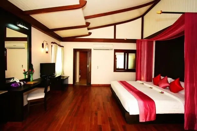 Villa (Gloriyo Hillside)