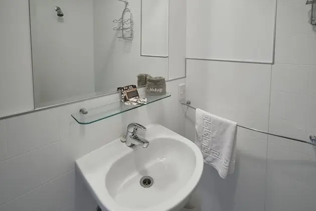 Standard Oda, Sigara İçilmez (Ground floor - Twin beds)