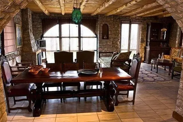 Villa, 3 Yatak Odası, Havuz Kullanımı (Manousaki)
