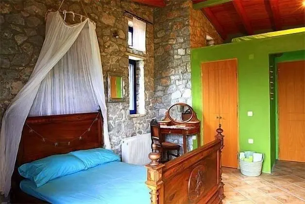 Villa, 3 Yatak Odası, Havuz Kullanımı (Manousaki)