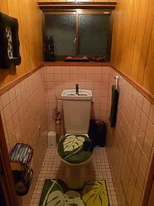 Basic İki Ayrı Yataklı Oda, Ortak Banyo
