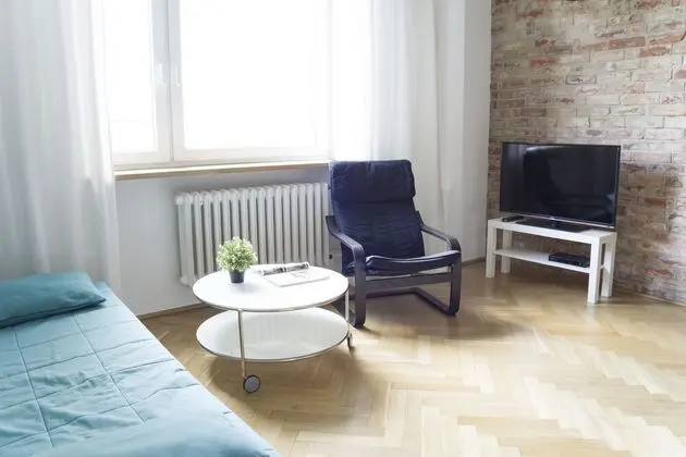 Comfort Apart Daire, 1 Büyük (Queen) Boy Yatak ve Çekyat, Sigara İçilmez, Bahçe Manzaralı