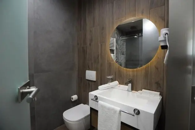 Luxury Üç Kişilik Oda