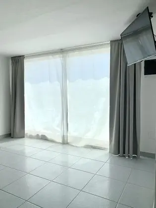 Panoramic Apart Daire, Plaj Manzaralı (17A)