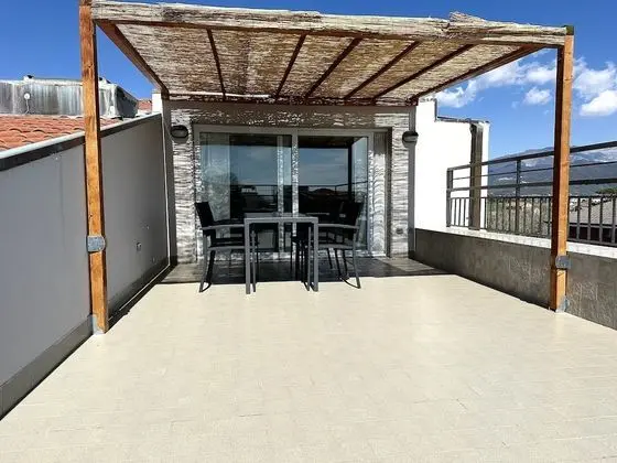 Panoramic Apart Daire, Plaj Manzaralı (17A)