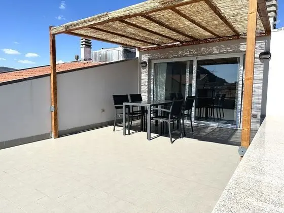 Panoramic Apart Daire, Plaj Manzaralı (17A)