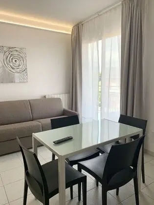 Panoramic Apart Daire, Plaj Manzaralı (17A)