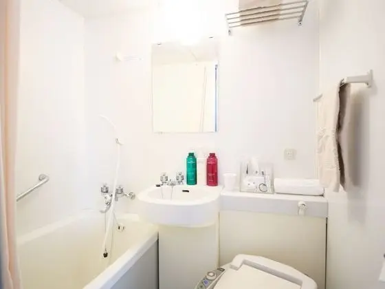 Tek Kişilik Oda, Sigara İçilebilir
