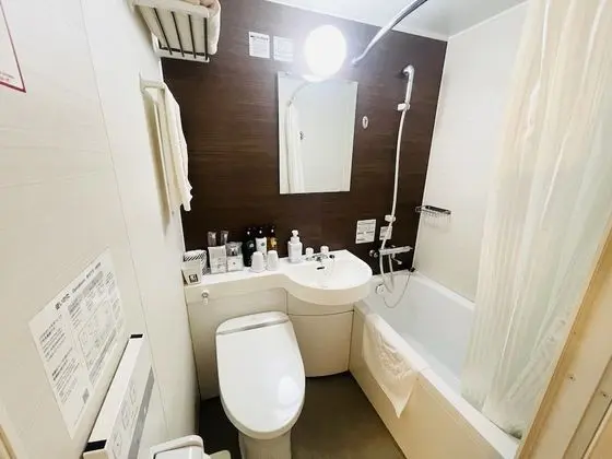 Tek Kişilik Oda, Sigara İçilebilir