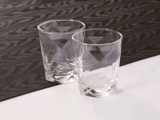 Tek Büyük Yataklı Oda, Sigara İçilmez