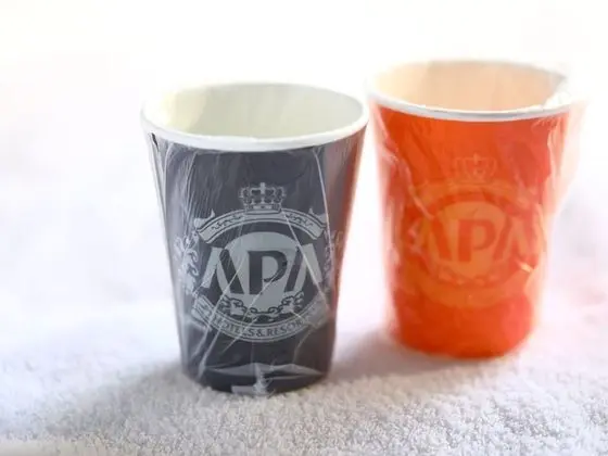 Tek Kişilik Oda, Sigara İçilebilir