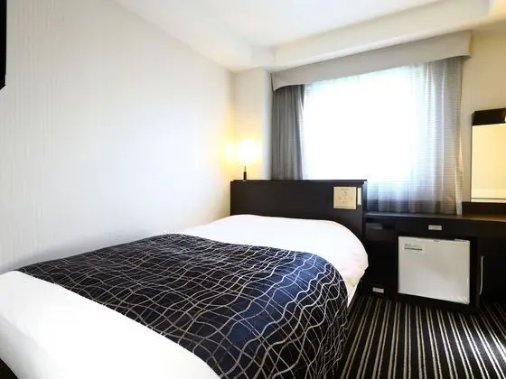 Tek Büyük Yataklı Oda, Sigara İçilebilir (Small double Room)